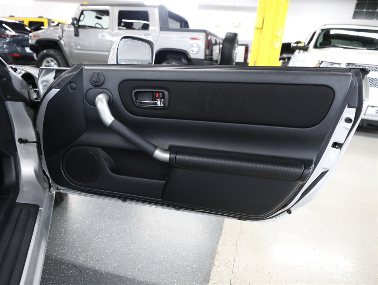 2001 Toyota MR2 Spyder - Photo 16 - Addison, IL 60101