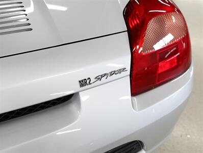2001 Toyota MR2 Spyder - Photo 11 - Addison, IL 60101