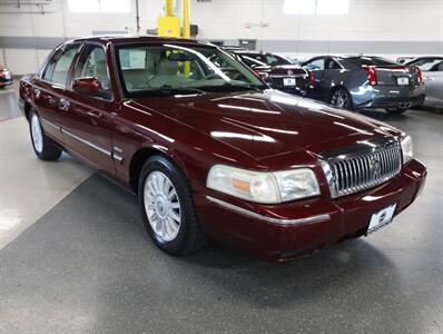 2009 Mercury Grand Marquis LS - Photo 7 - Addison, IL 60101