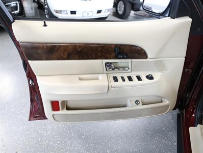 2009 Mercury Grand Marquis LS - Photo 27 - Addison, IL 60101