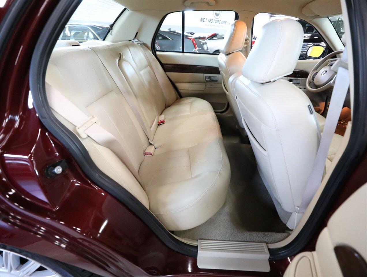 2009 Mercury Grand Marquis LS - Photo 21 - Addison, IL 60101