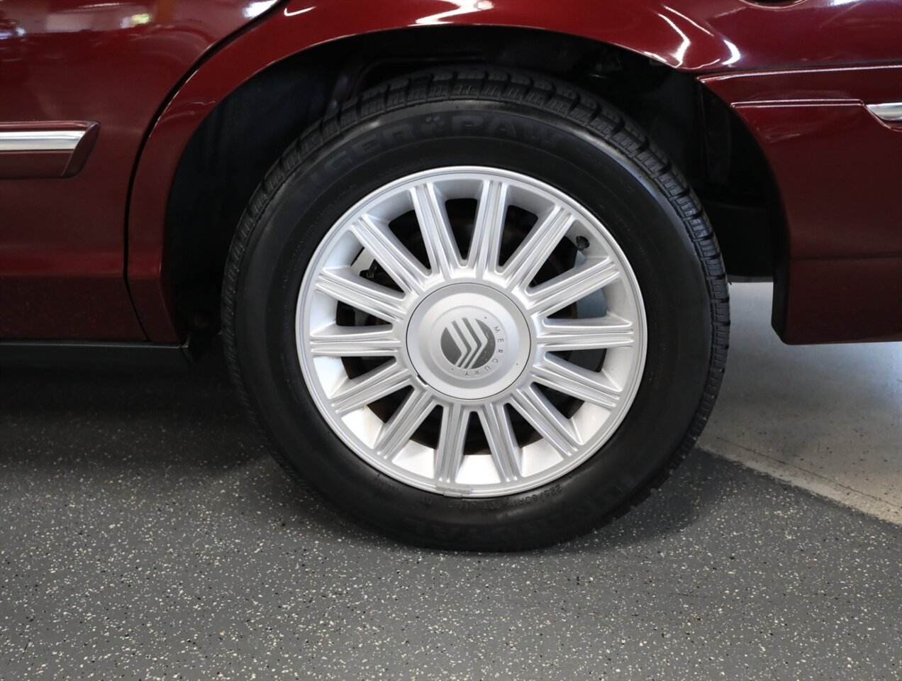 2009 Mercury Grand Marquis LS - Photo 35 - Addison, IL 60101