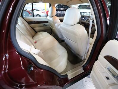 2009 Mercury Grand Marquis LS - Photo 20 - Addison, IL 60101