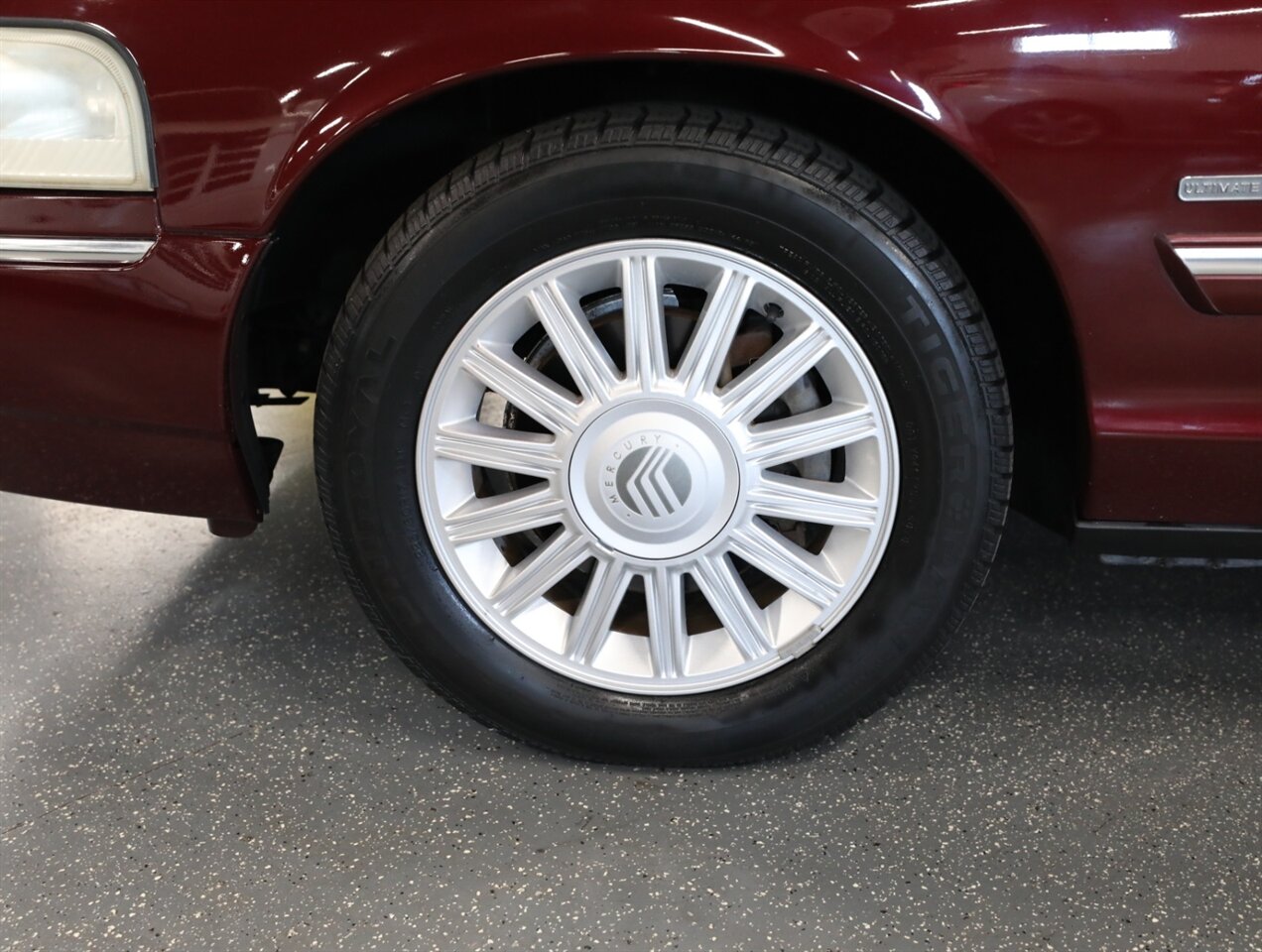 2009 Mercury Grand Marquis LS - Photo 36 - Addison, IL 60101