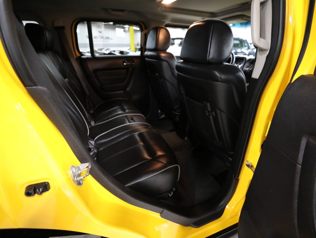 2007 Hummer H3 Luxury 4WD - Photo 20 - Addison, IL 60101