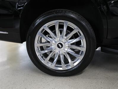 2023 Cadillac Escalade Premium Luxury 4WD   - Photo 54 - Addison, IL 60101