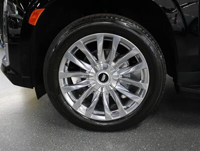 2023 Cadillac Escalade Premium Luxury 4WD   - Photo 52 - Addison, IL 60101