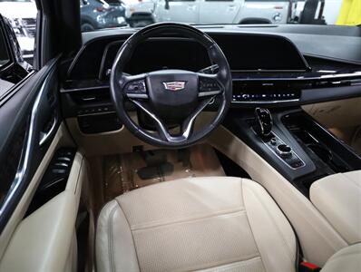 2023 Cadillac Escalade Premium Luxury 4WD   - Photo 31 - Addison, IL 60101