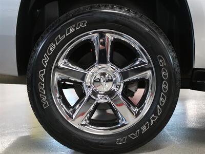 2014 Chevrolet Tahoe LTZ 4X4   - Photo 52 - Addison, IL 60101