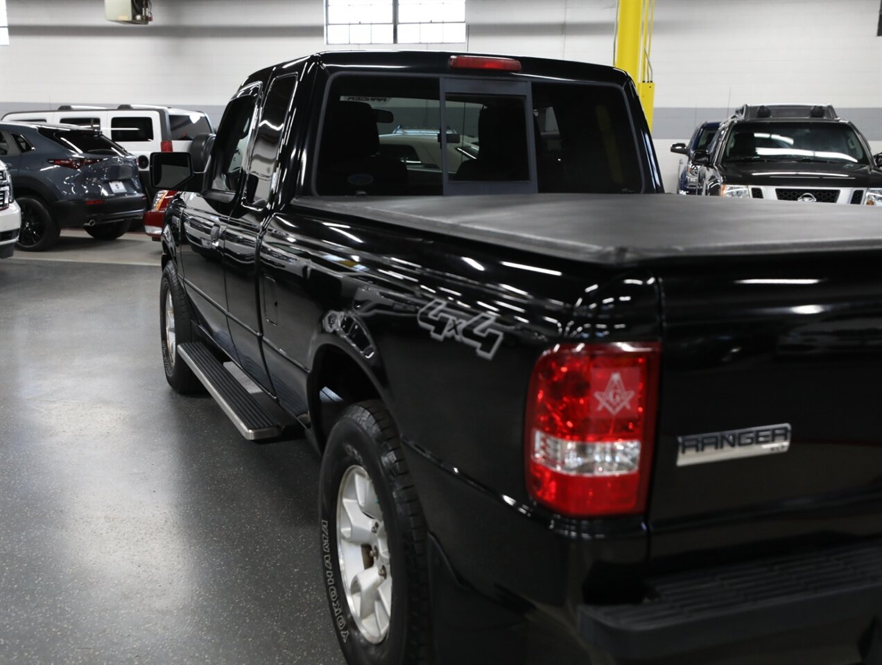 2011 Ford Ranger XLT 4X4 - Photo 16 - Addison, IL 60101