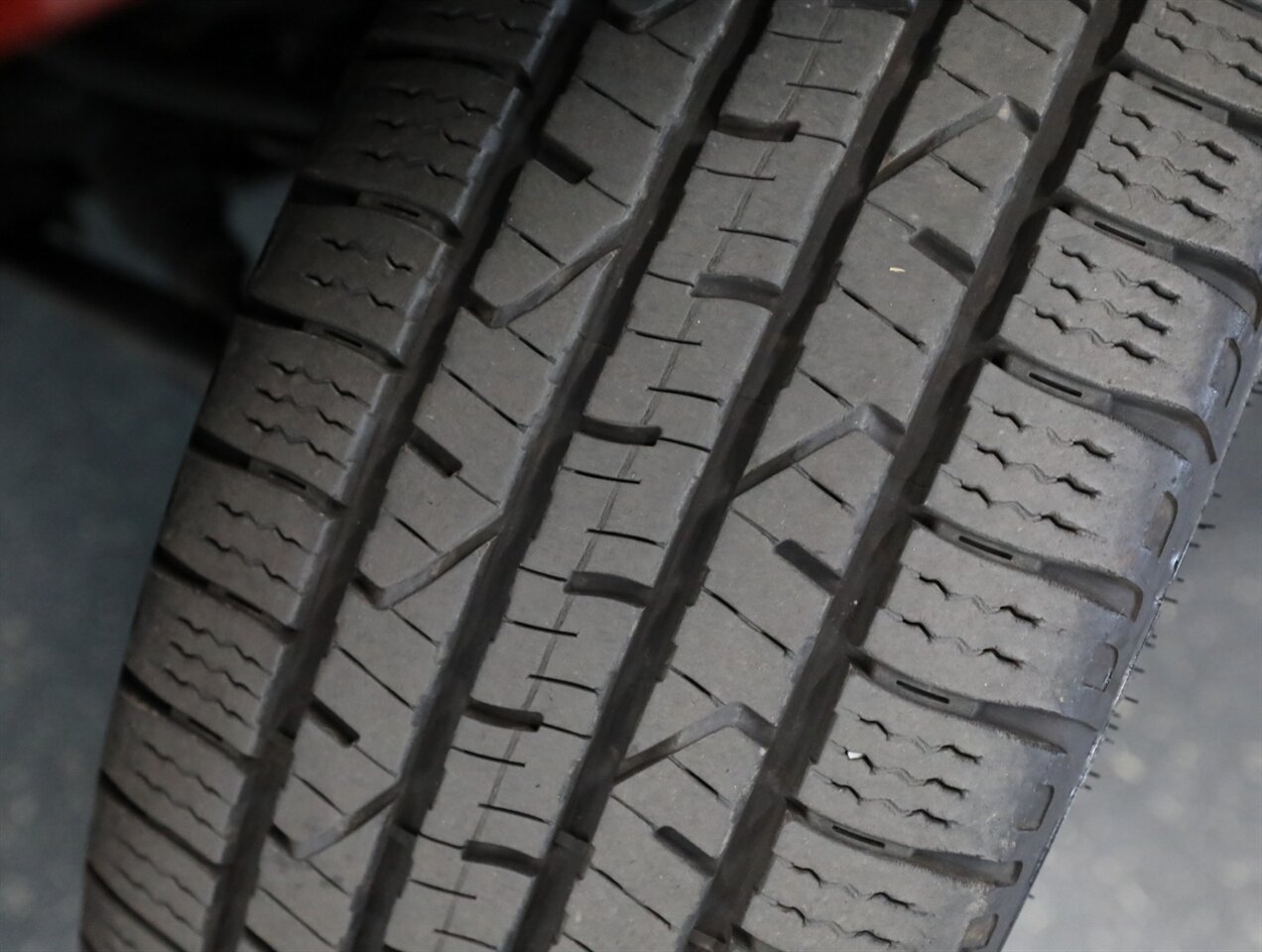 2018 Cadillac Escalade Premium Luxury 4WD - Photo 53 - Addison, IL 60101