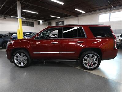 2018 Cadillac Escalade Premium Luxury 4WD - Photo 14 - Addison, IL 60101