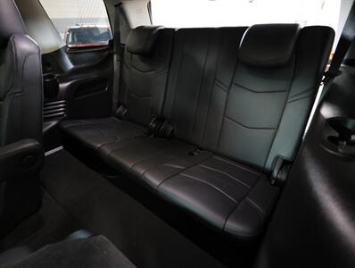 2018 Cadillac Escalade Premium Luxury 4WD - Photo 23 - Addison, IL 60101