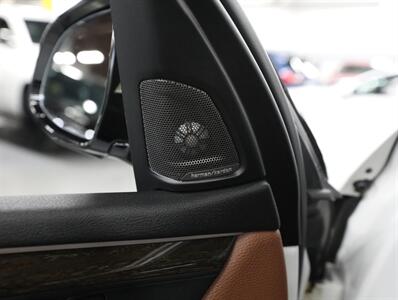 2016 BMW X5 xDrive40e   - Photo 35 - Addison, IL 60101