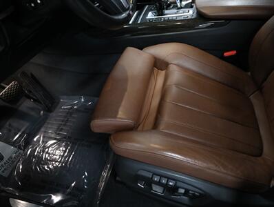 2016 BMW X5 xDrive40e   - Photo 38 - Addison, IL 60101