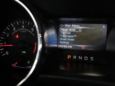 2016 Ford Mustang V6 Convertible - Photo 32 - Addison, IL 60101