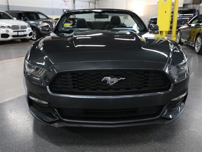 2016 Ford Mustang V6 Convertible - Photo 6 - Addison, IL 60101
