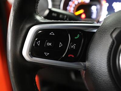 2018 Jeep Wrangler Unlimited Sahara   - Photo 38 - Addison, IL 60101