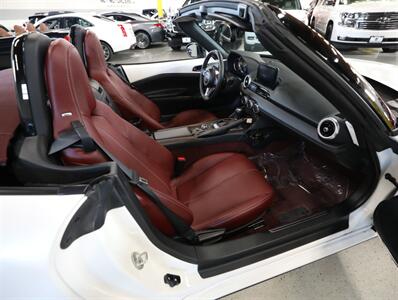 2020 Mazda MX-5 Miata 100th Anniversary - Photo 21 - Addison, IL 60101