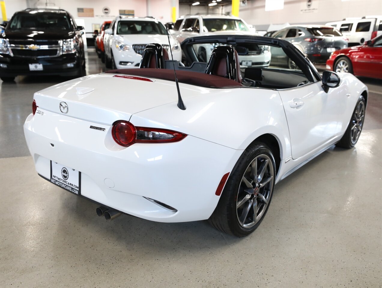 2020 Mazda MX-5 Miata 100th Anniversary - Photo 12 - Addison, IL 60101