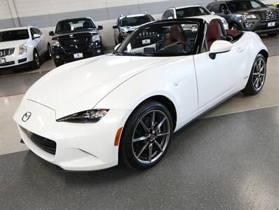 2020 Mazda MX-5 Miata 100th Anniversary - Photo 4 - Addison, IL 60101