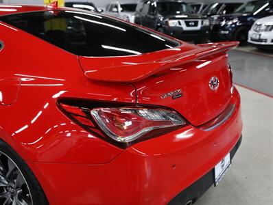 2015 Hyundai Genesis Coupe 3.8 Ultimate   - Photo 15 - Addison, IL 60101