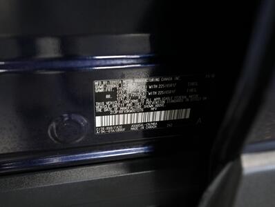 2019 Toyota RAV4 XLE AWD   - Photo 46 - Addison, IL 60101