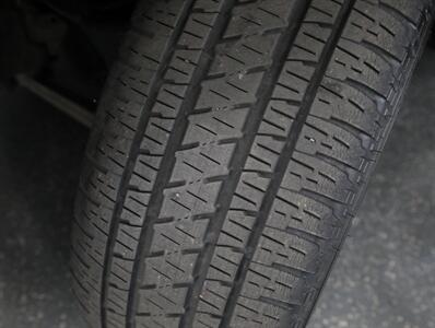 2013 Chevrolet Avalanche LT Black Diamond 4X4   - Photo 45 - Addison, IL 60101