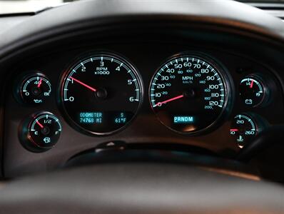 2013 Chevrolet Avalanche LT Black Diamond 4X4   - Photo 38 - Addison, IL 60101