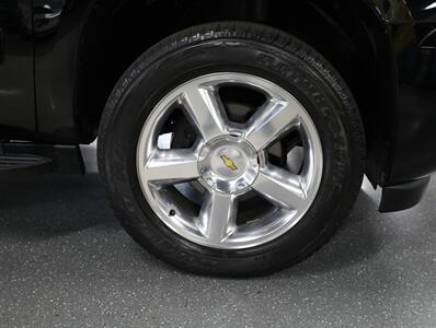 2013 Chevrolet Avalanche LT Black Diamond 4X4   - Photo 42 - Addison, IL 60101