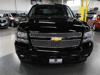 2013 Chevrolet Avalanche LT Black Diamond 4X4   - Photo 6 - Addison, IL 60101