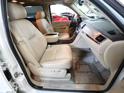 2013 Cadillac Escalade EXT Premium   - Photo 20 - Addison, IL 60101
