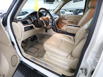 2013 Cadillac Escalade EXT Premium   - Photo 31 - Addison, IL 60101