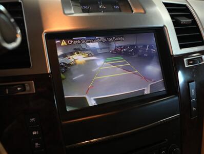 2013 Cadillac Escalade EXT Premium   - Photo 38 - Addison, IL 60101