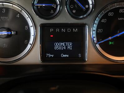 2013 Cadillac Escalade EXT Premium   - Photo 43 - Addison, IL 60101