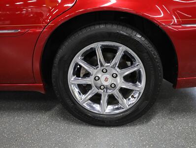 2011 Cadillac DTS Luxury Collection - Photo 41 - Addison, IL 60101