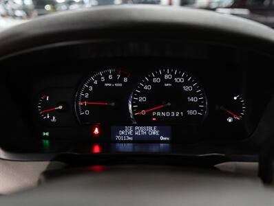 2011 Cadillac DTS Luxury Collection - Photo 38 - Addison, IL 60101