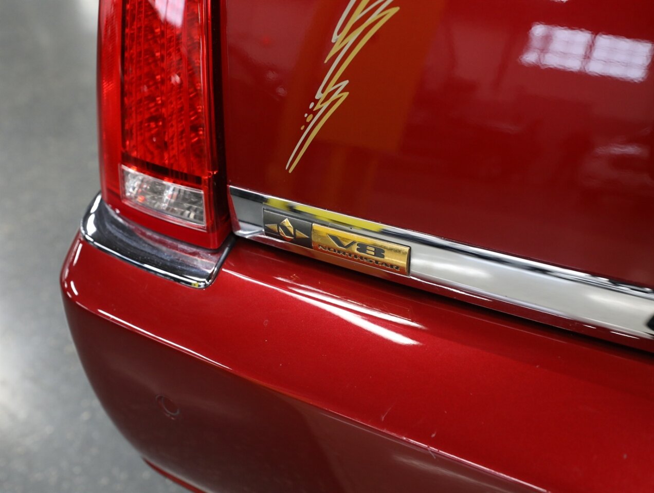 2011 Cadillac DTS Luxury Collection - Photo 11 - Addison, IL 60101