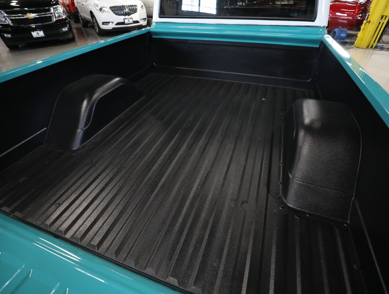 1971 Chevrolet C-10 - Photo 21 - Addison, IL 60101