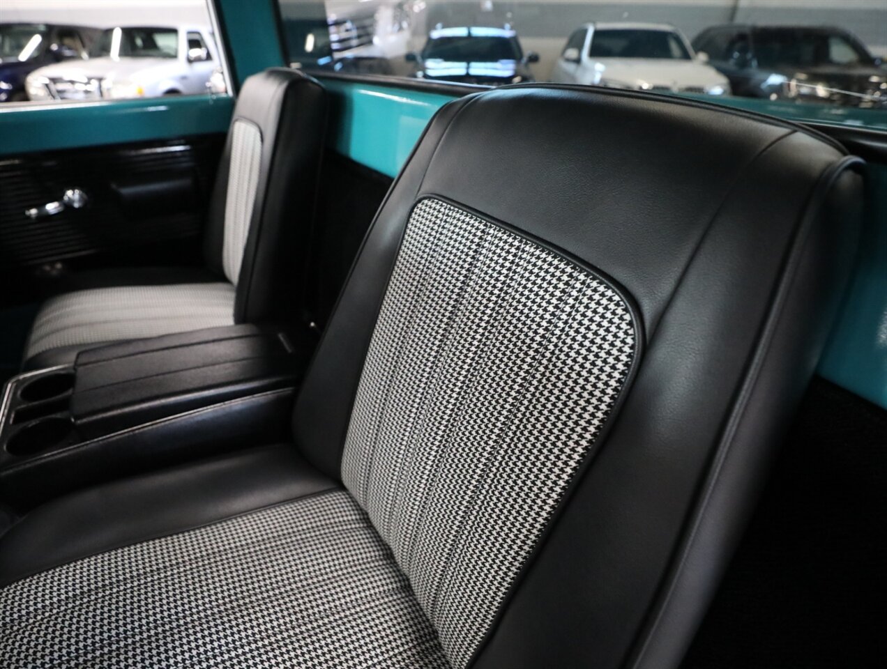 1971 Chevrolet C-10 - Photo 42 - Addison, IL 60101