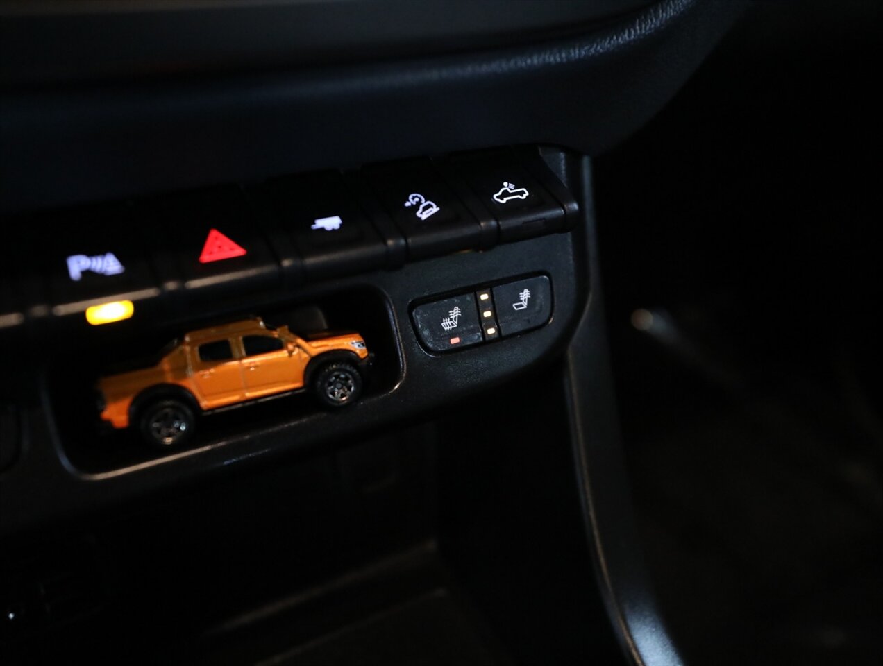 2021 Chevrolet Colorado Z71 4X4 - Photo 40 - Addison, IL 60101