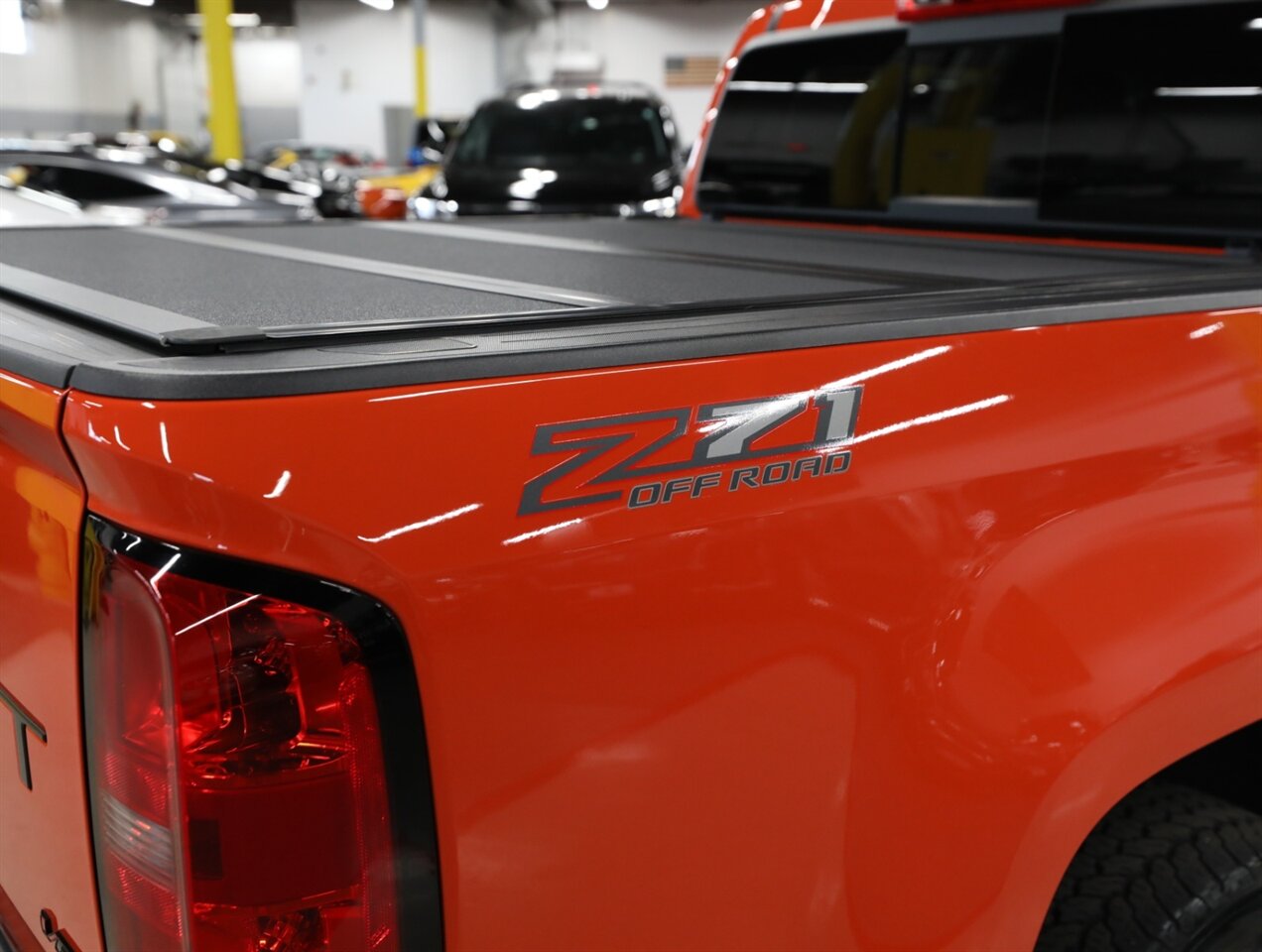 2021 Chevrolet Colorado Z71 4X4 - Photo 13 - Addison, IL 60101