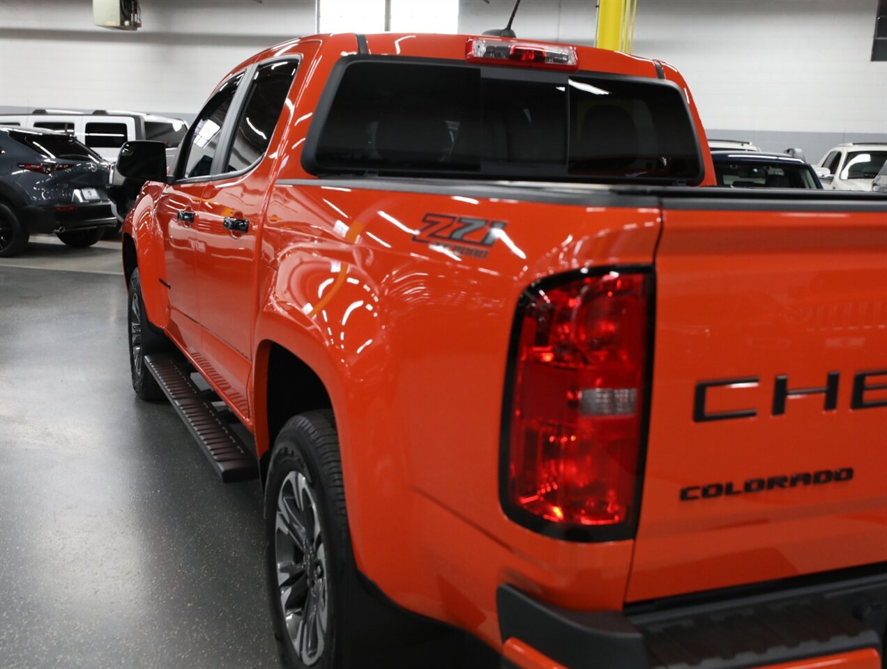 2021 Chevrolet Colorado Z71 4X4 - Photo 20 - Addison, IL 60101