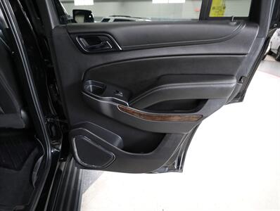 2020 Chevrolet Tahoe LT 4WD - Photo 19 - Addison, IL 60101