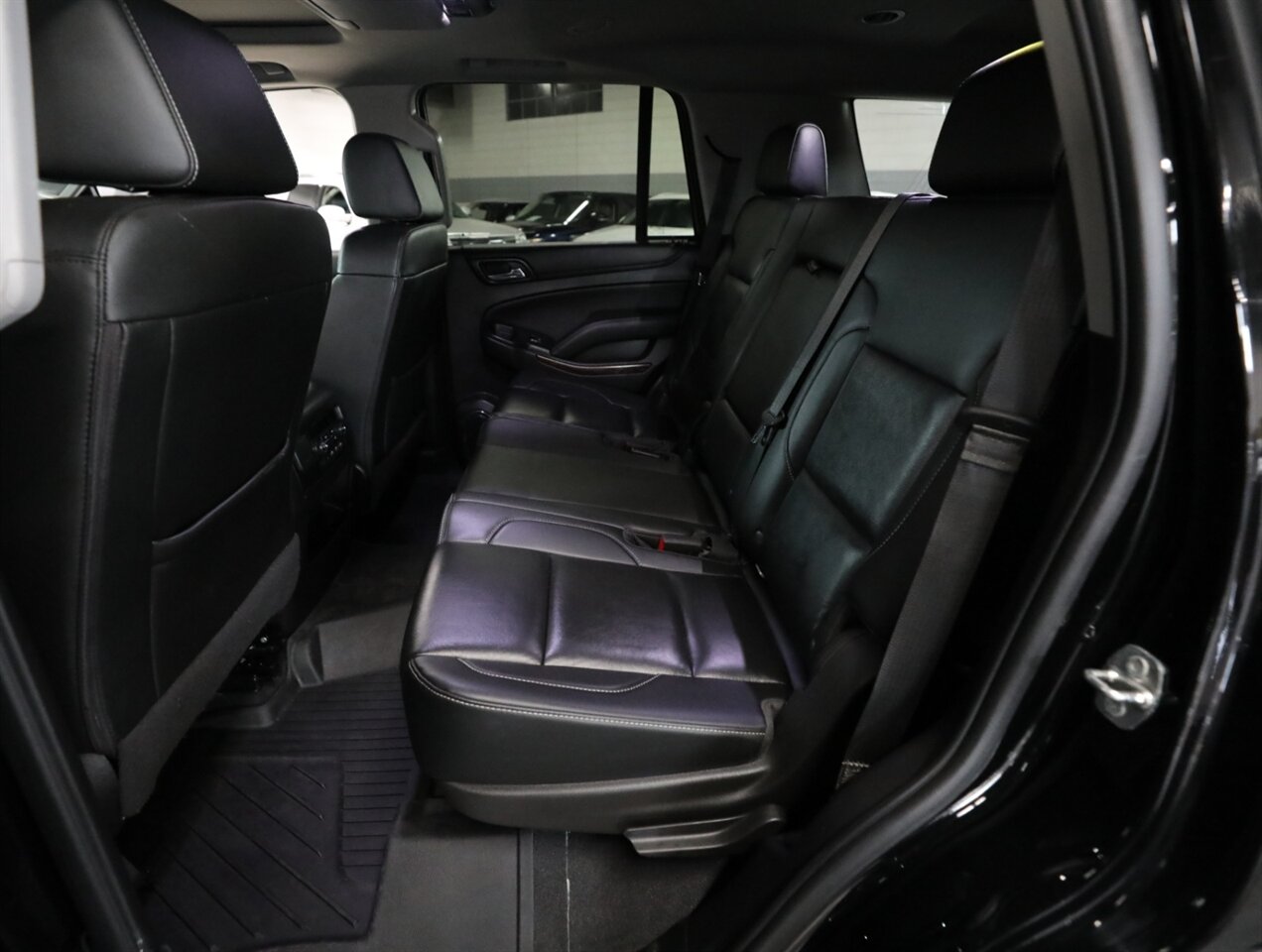 2020 Chevrolet Tahoe LT 4WD - Photo 30 - Addison, IL 60101
