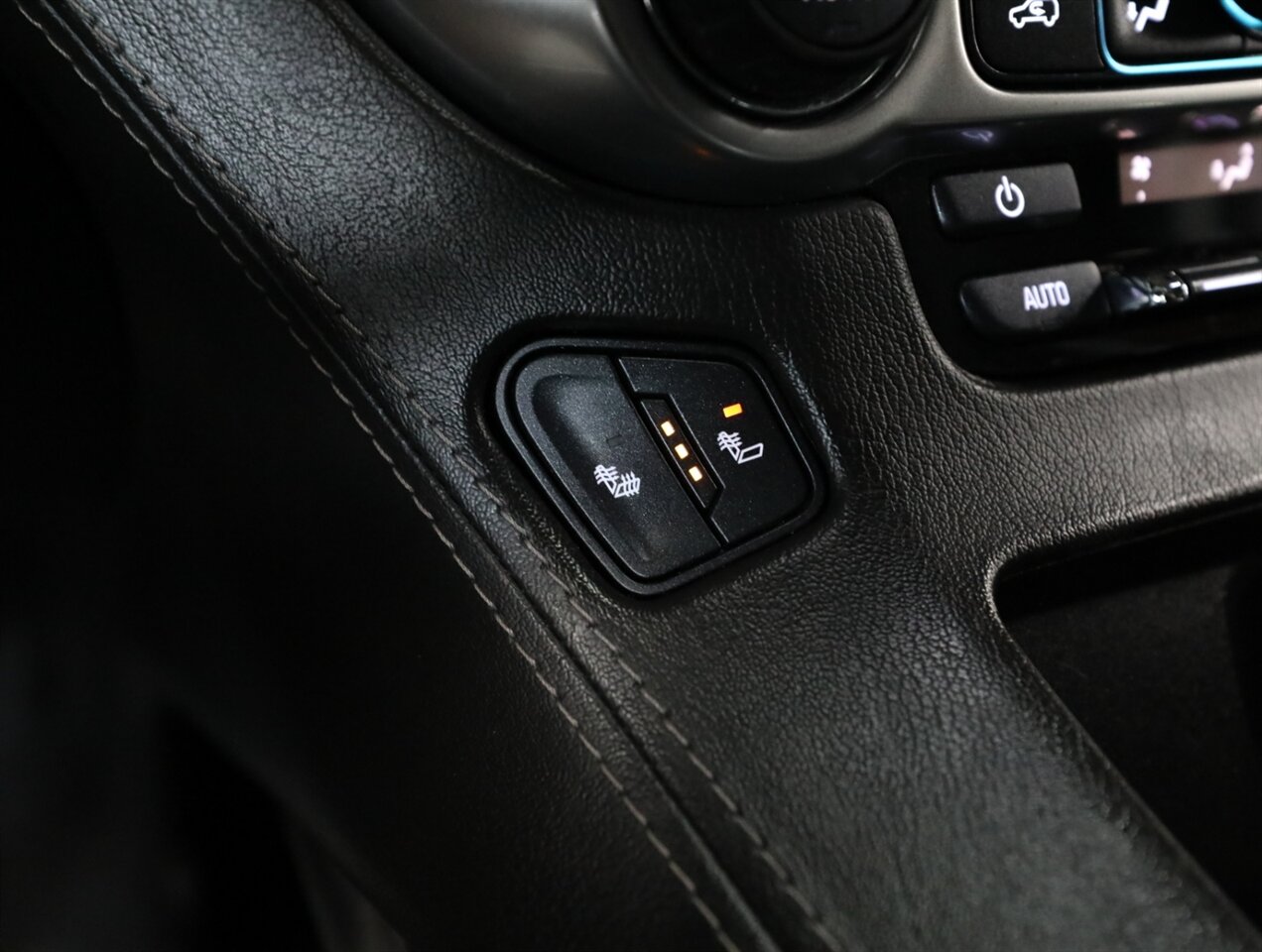 2020 Chevrolet Tahoe LT 4WD - Photo 41 - Addison, IL 60101