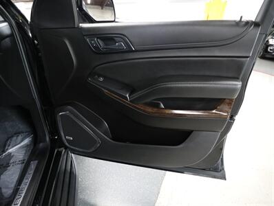 2020 Chevrolet Tahoe LT 4WD - Photo 16 - Addison, IL 60101