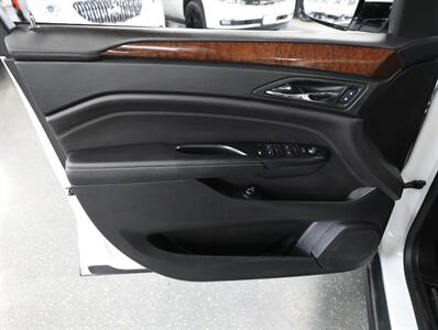 2016 Cadillac SRX Luxury Collection AWD - Photo 29 - Addison, IL 60101