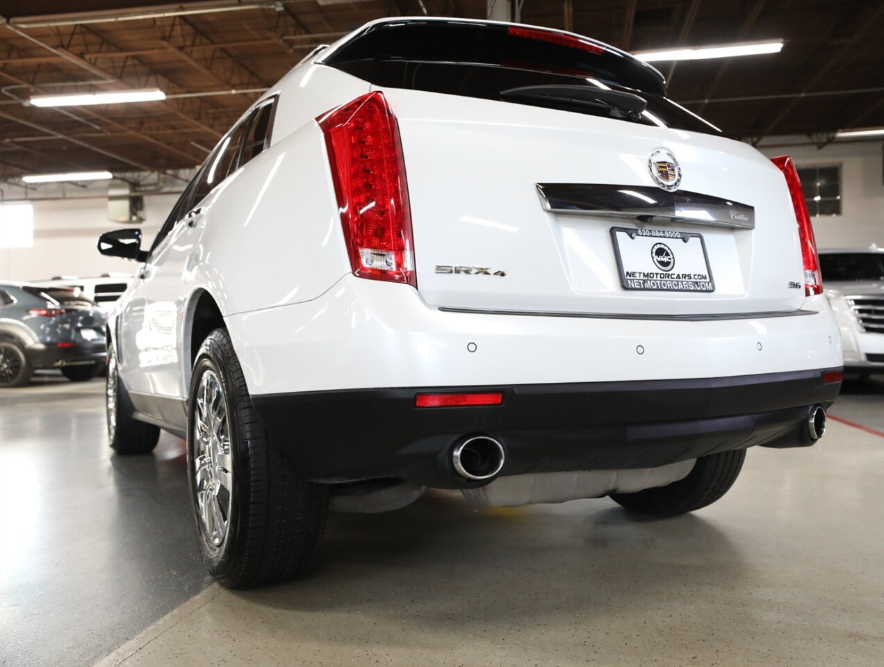 2016 Cadillac SRX Luxury Collection AWD - Photo 12 - Addison, IL 60101