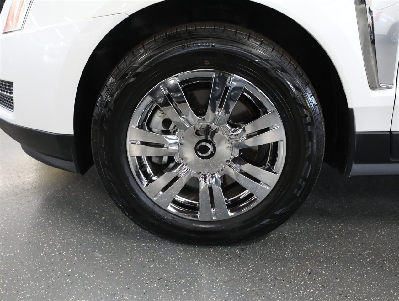 2016 Cadillac SRX Luxury Collection AWD - Photo 47 - Addison, IL 60101